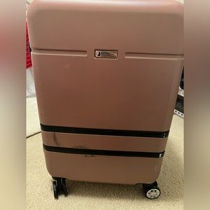 Rose Gold London Fog Hard Shell Spinner Checked Suitcase